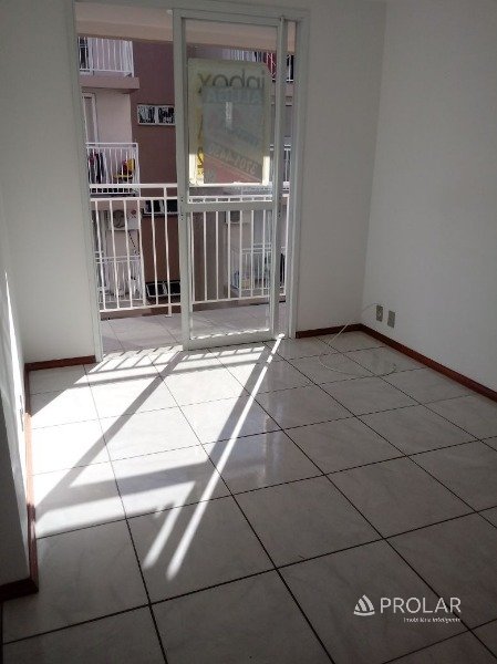Apartamento com 2 Quartos para Alugar por R$ 600/Mês Rua Amélio Leonardo Casagrande, 94 - São Roque, Bento Gonçalves - RS
