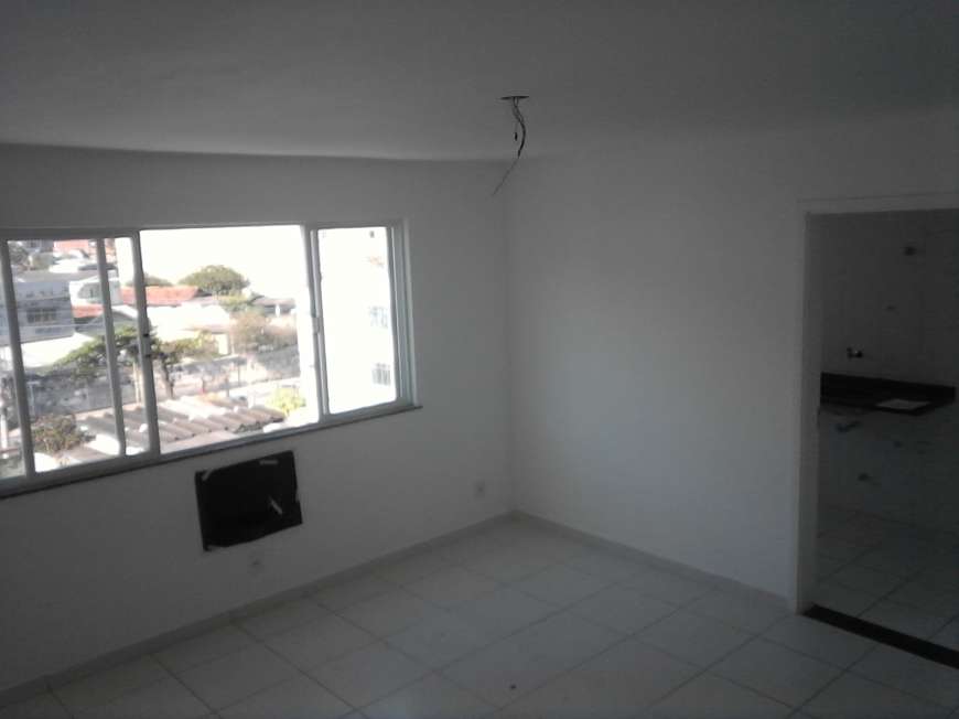 Apartamento com 1 Quarto para Alugar, 55 m² por R$ 800/Mês Rua Marquês de Muritiba, 815 - Cocotá, Rio de Janeiro - RJ