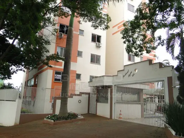 Apartamento com 3 Quartos para Alugar, 67 m² por R$ 750/Mês Jardim Novo Horizonte, Maringá - PR
