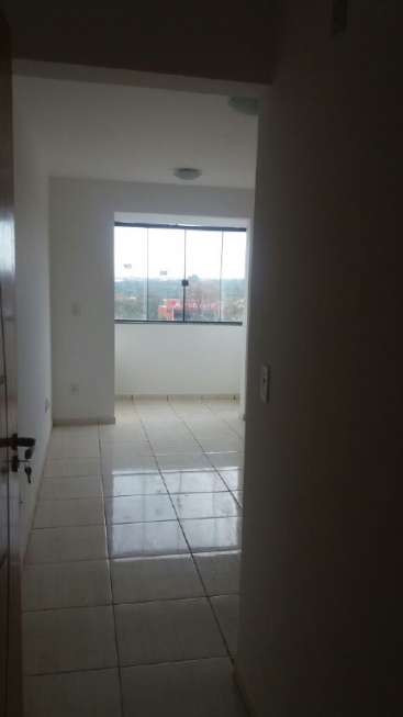 Apartamento com 3 Quartos para Alugar, 70 m² por R$ 750/Mês Rua Maringá, 2912 - São Cristovão, Cascavel - PR