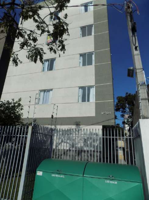 Apartamento com 1 Quarto para Alugar, 47 m² por R$ 900/Mês Avenida dos Estados, 1011 - Água Verde, Curitiba - PR