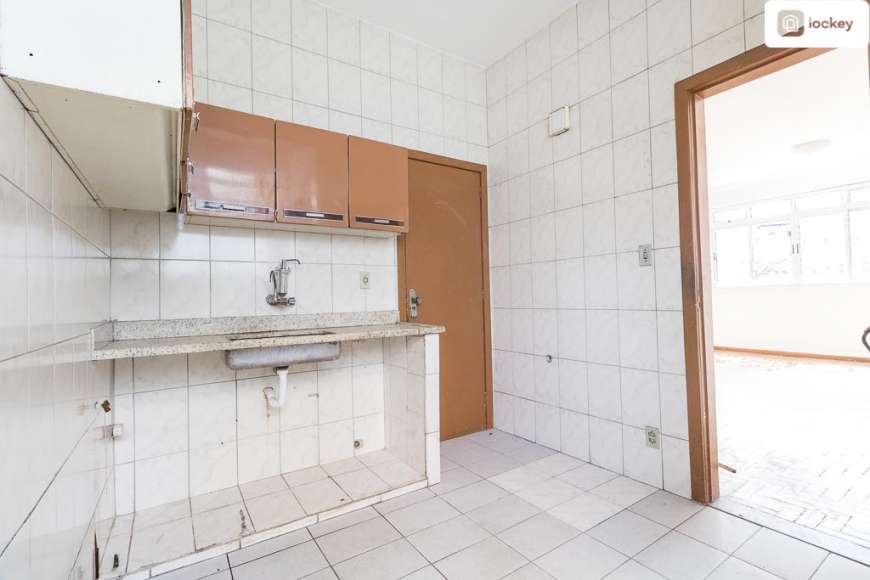 Apartamento com 2 Quartos para Alugar, 75 m² por R$ 1.400/Mês Rua Zurick, 826 - Nova Suíssa, Belo Horizonte - MG
