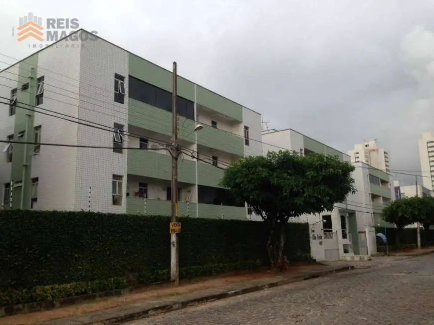 Apartamento com 2 Quartos para Alugar, 80 m² por R$ 1.350/Mês Rua Pastor Gabino Brelaz, 1401 - Capim Macio, Natal - RN