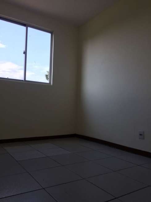 Apartamento com 3 Quartos para Alugar, 65 m² por R$ 620/Mês Rua Três - Monte Castelo, Contagem - MG