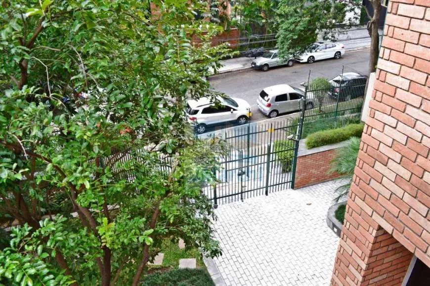 Apartamento com 4 Quartos à Venda, 239 m² por R$ 2.120.000 Avenida Açocê - Moema, São Paulo - SP