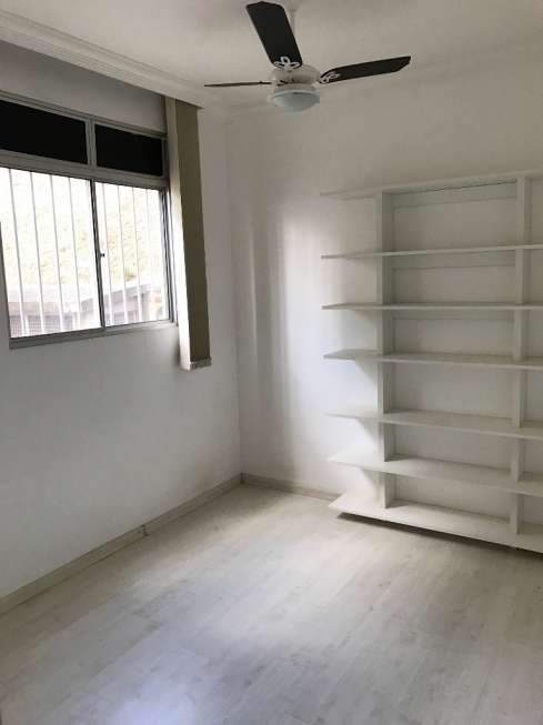 Apartamento com 2 Quartos para Alugar, 56 m² por R$ 1.200/Mês Rua Alessandra Salum Cadar - Buritis, Belo Horizonte - MG