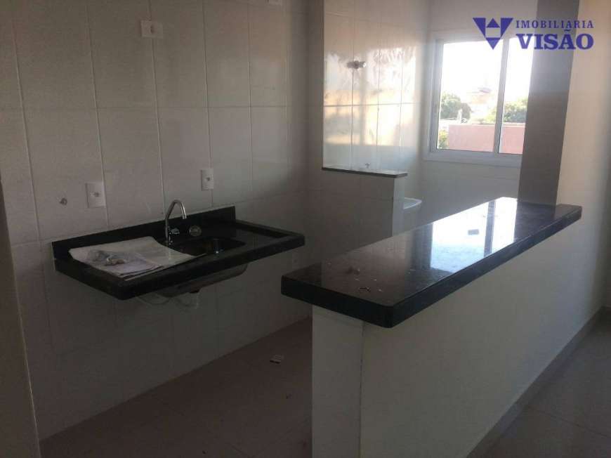 Apartamento com 3 Quartos para Alugar, 60 m² por R$ 1.300/Mês Centro, Uberaba - MG