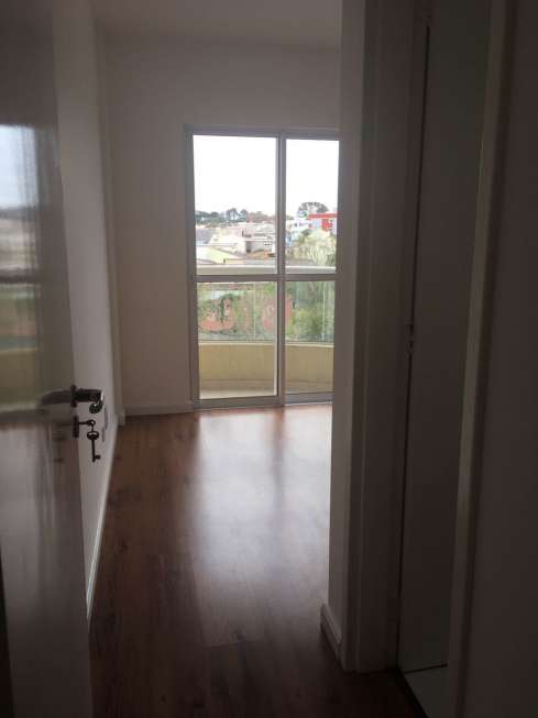 Apartamento com 2 Quartos para Alugar, 57 m² por R$ 950/Mês Portão, Curitiba - PR