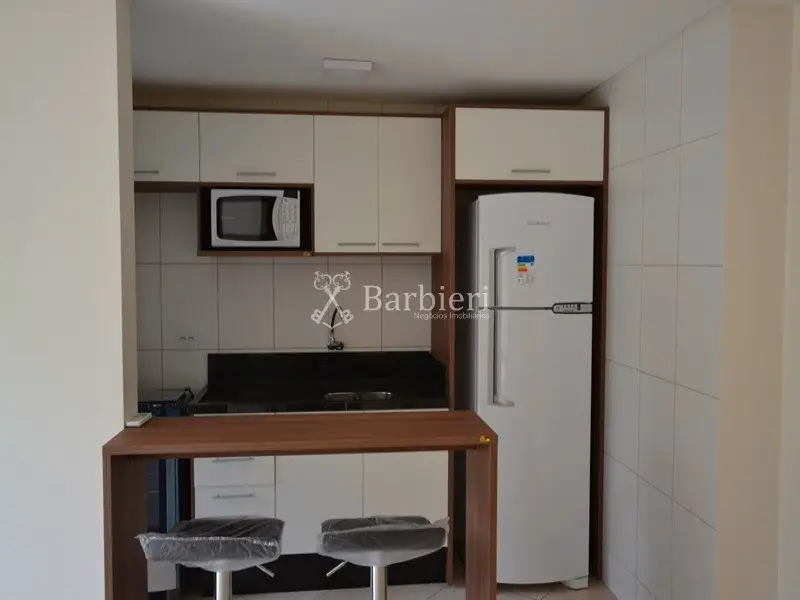 Apartamento com 2 Quartos para Alugar, 37 m² por R$ 1.100/Mês Água Verde, Blumenau - SC
