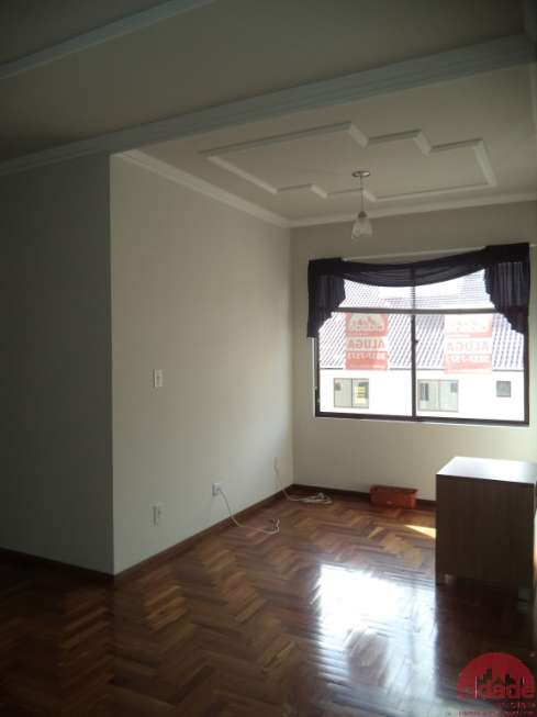 Apartamento com 3 Quartos para Alugar, 76 m² por R$ 900/Mês Rua Manaus, 2074 - Cancelli, Cascavel - PR