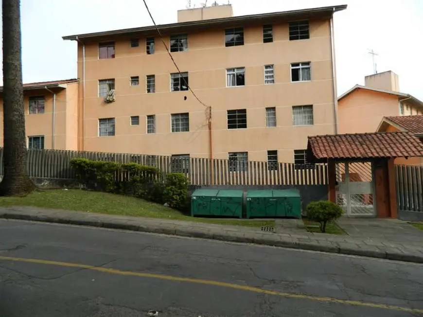 Apartamento com 3 Quartos para Alugar, 42 m² por R$ 550/Mês Rua Herval D'Oeste, 155 - Cidade Industrial, Curitiba - PR