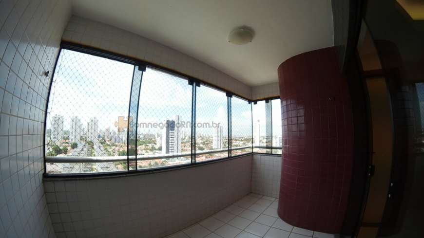 Apartamento com 3 Quartos para Alugar, 137 m² por R$ 1.950/Mês Capim Macio, Natal - RN