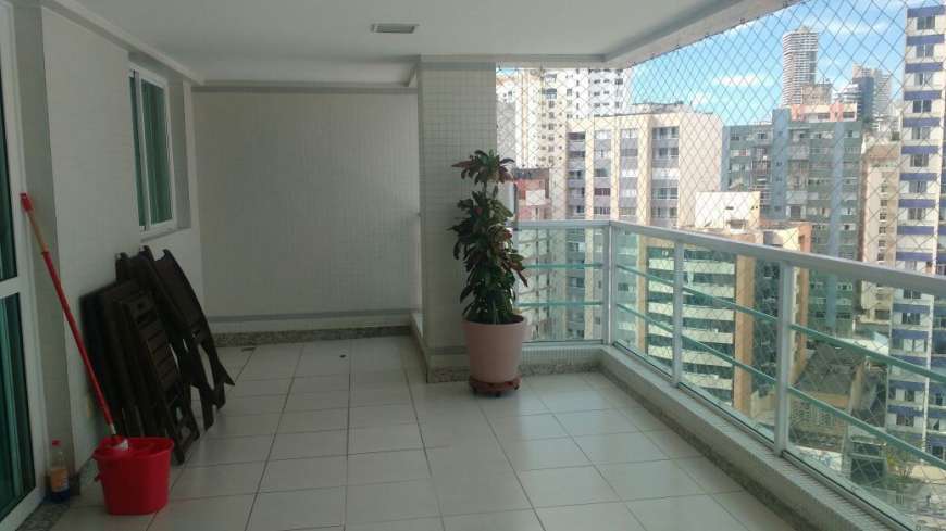 Apartamento com 4 Quartos para Alugar, 148 m² por R$ 5.794/Mês Rua Cesar Zama - Barra, Salvador - BA
