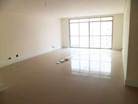 Apartamento com 4 Quartos para Alugar, 204 m² por R$ 3.000/Mês Santo Antônio, São Caetano do Sul - SP