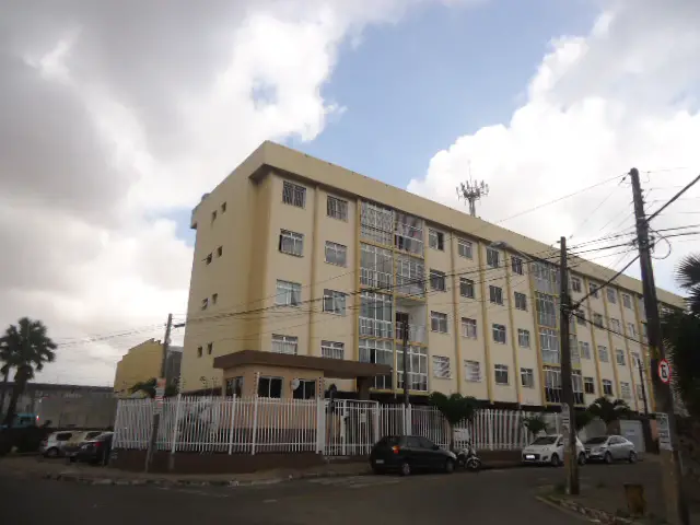 Apartamento com 3 Quartos para Alugar, 94 m² por R$ 1.300/Mês Avenida Sargento Hermínio Sampaio, 950 - Monte Castelo, Fortaleza - CE
