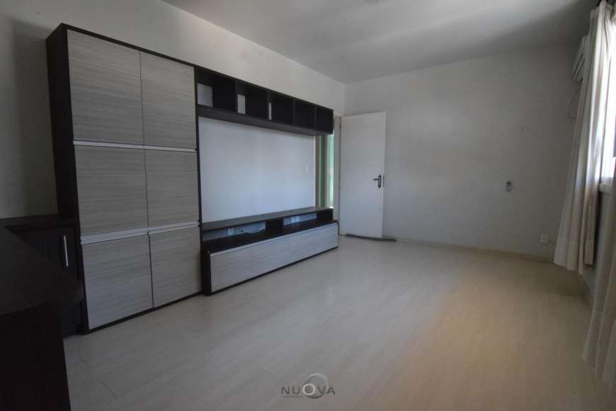 Apartamento com 2 Quartos para Alugar, 66 m² por R$ 1.100/Mês Cidade Alta, Bento Gonçalves - RS