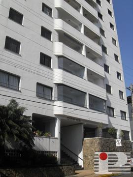 Apartamento com 4 Quartos à Venda, 149 m² por R$ 450.000 Rua 6, 1140 - Centro, Rio Claro - SP
