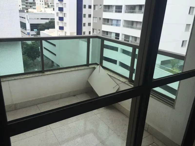 Apartamento com 4 Quartos para Alugar, 170 m² por R$ 3.800/Mês Buritis, Belo Horizonte - MG