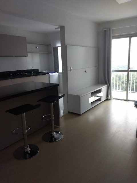 Apartamento com 2 Quartos para Alugar, 80 m² por R$ 530/Dia Barra Sul, Balneário Camboriú - SC