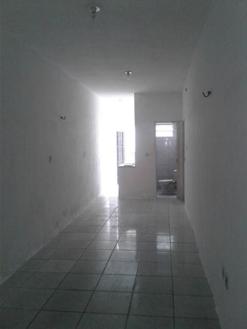 Apartamento com 1 Quarto para Alugar, 30 m² por R$ 400/Mês Avenida dos Expedicionários, 4596 - Vila União, Fortaleza - CE