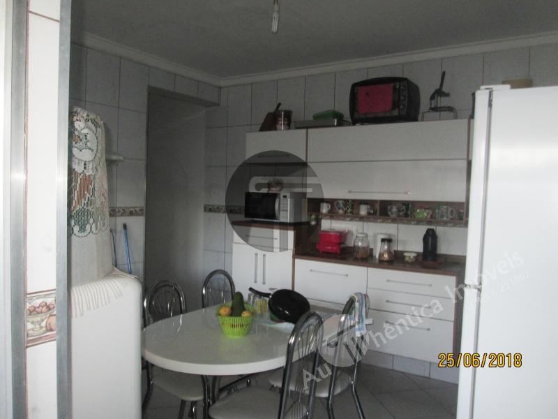 Apartamento com 3 Quartos para Alugar, 100 m² por R$ 1.200/Mês Parque Jandaia, Carapicuíba - SP