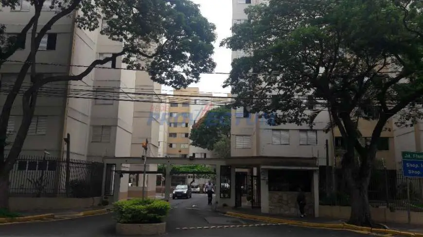 Apartamento com 2 Quartos para Alugar, 76 m² por R$ 1.300/Mês Taquaral, Campinas - SP