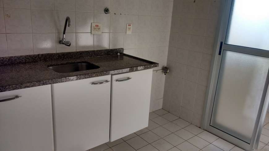 Apartamento com 3 Quartos para Alugar, 77 m² por R$ 950/Mês Alto Ipiranga, Mogi das Cruzes - SP