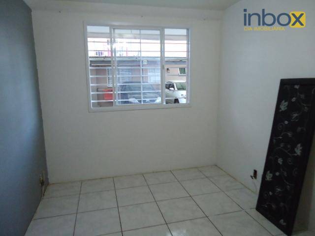 Apartamento com 2 Quartos para Alugar, 45 m² por R$ 500/Mês São Roque, Bento Gonçalves - RS