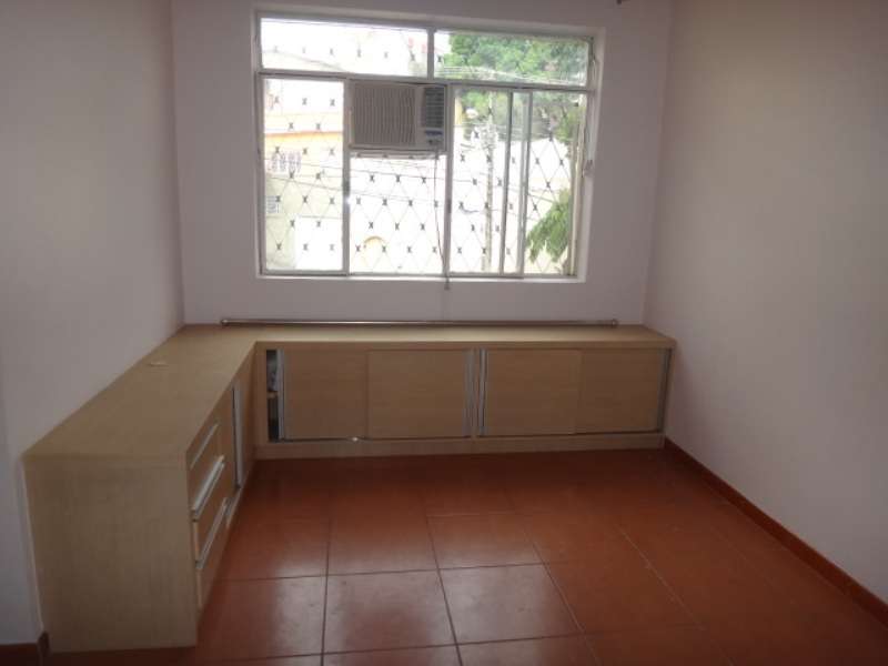 Apartamento com 2 Quartos para Alugar, 65 m² por R$ 1.200/Mês Sagrada Família, Belo Horizonte - MG