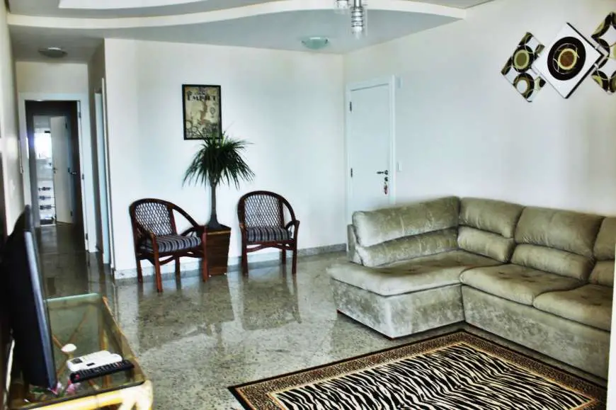 Apartamento com 3 Quartos para Alugar, 120 m² por R$ 1.300/Dia Avenida Leopoldo Zarling, 1657 - Bombas, Bombinhas - SC