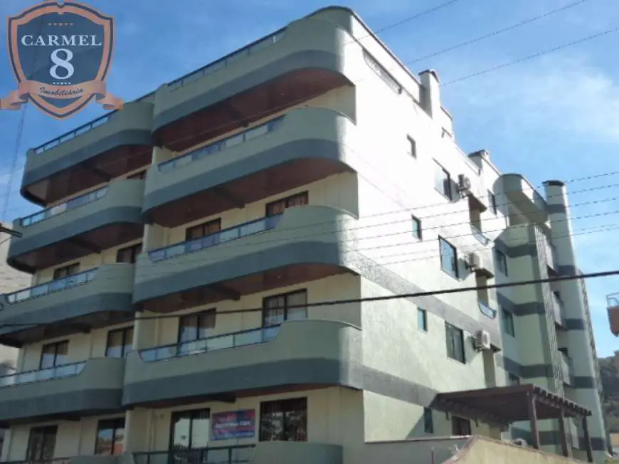 Apartamento com 3 Quartos para Alugar por R$ 650/Dia Rua Beija Flôr - Bombas, Bombinhas - SC