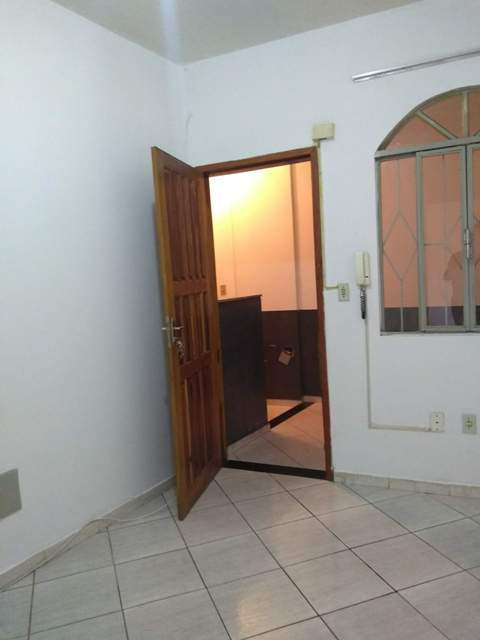 Apartamento com 1 Quarto para Alugar, 48 m² por R$ 500/Mês Serra, Belo Horizonte - MG