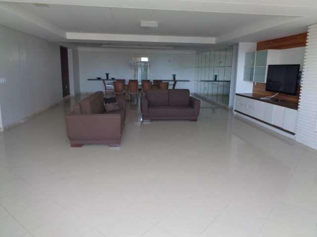 Apartamento com 4 Quartos para Alugar, 285 m² por R$ 5.500/Mês Miramar, João Pessoa - PB