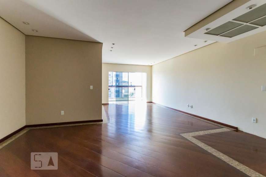Apartamento com 4 Quartos para Alugar, 240 m² por R$ 4.500/Mês Rua Uruguaiana, 905 - Ponte Preta, Campinas - SP