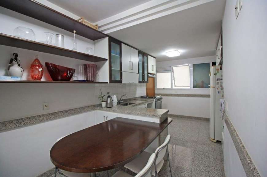 Apartamento com 4 Quartos para Alugar, 173 m² por R$ 10.000/Mês Rua Ferreira de Araújo - Pinheiros, São Paulo - SP