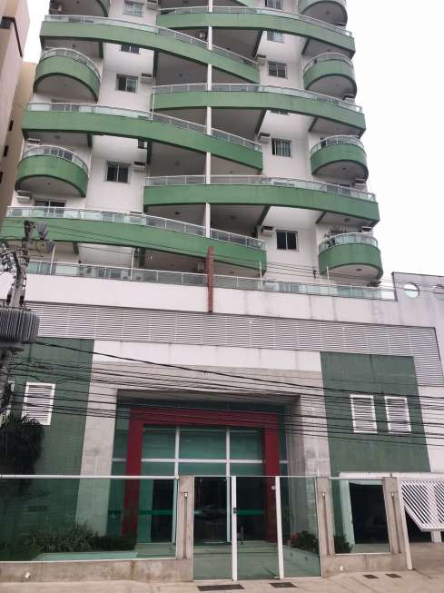 Apartamento com 3 Quartos para Alugar, 107 m² por R$ 1.500/Mês Rua Doutor Siqueira - Parque Tamandaré, Campos dos Goytacazes - RJ