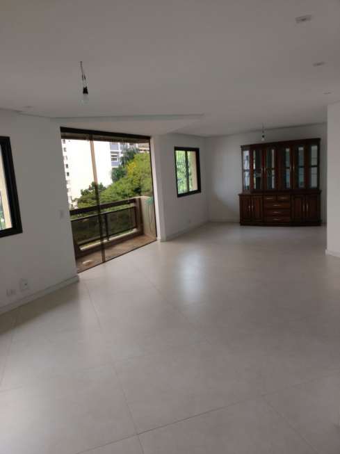 Apartamento com 4 Quartos à Venda, 153 m² por R$ 1.400.000 Rua Saturno - Aclimação, São Paulo - SP