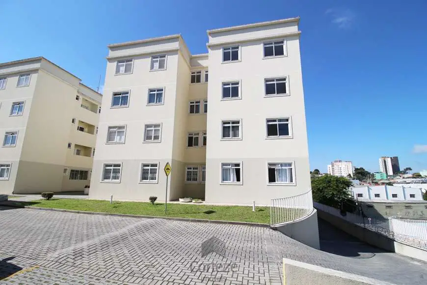 Apartamento com 2 Quartos para Alugar, 45 m² por R$ 500/Mês Rua Lilian Viana de Araújo, 464 - Cidade Jardim, São José dos Pinhais - PR