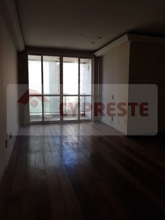 Apartamento com 3 Quartos para Alugar, 130 m² por R$ 1.800/Mês Praia da Costa, Vila Velha - ES