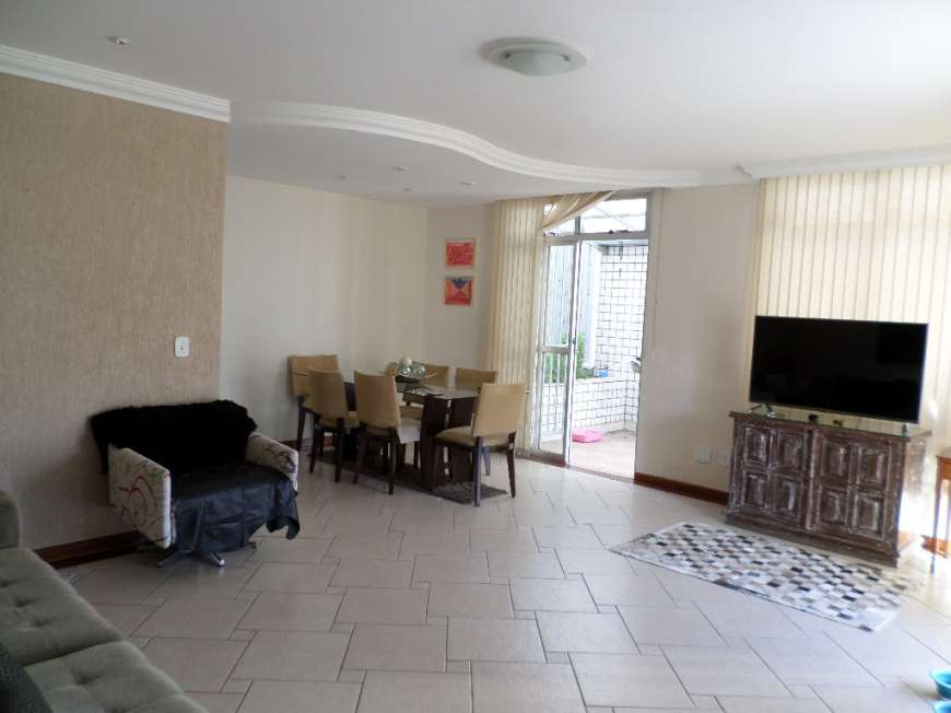 Apartamento com 4 Quartos para Alugar, 176 m² por R$ 2.200/Mês Liberdade, Belo Horizonte - MG