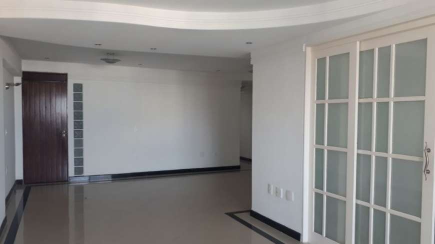 Apartamento com 3 Quartos para Alugar, 184 m² por R$ 3.200/Mês Brisamar, João Pessoa - PB
