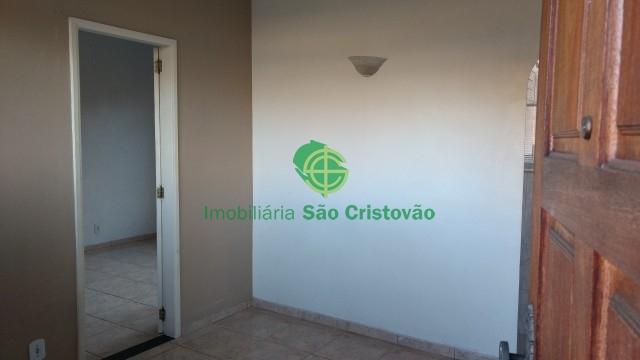 Apartamento com 1 Quarto para Alugar, 40 m² por R$ 800/Mês Rua Florentina - Cascadura, Rio de Janeiro - RJ