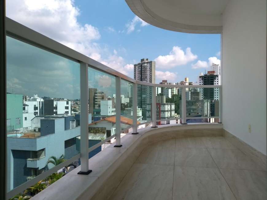 Apartamento com 4 Quartos para Alugar, 116 m² por R$ 2.500/Mês Buritis, Belo Horizonte - MG