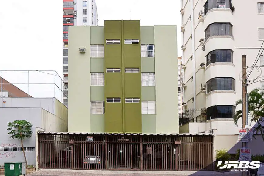 Apartamento com 3 Quartos para Alugar, 111 m² por R$ 800/Mês Rua 9 - Setor Oeste, Goiânia - GO