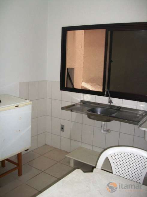 Apartamento com 1 Quarto para Alugar, 50 m² por R$ 590/Mês Rua Pedro Caetano, 159 - Centro, Guarapari - ES