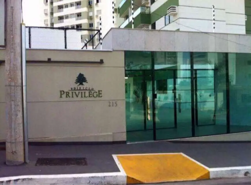 Apartamento com 2 Quartos para Alugar, 65 m² por R$ 1.650/Mês Rua General Pirineus de Souza, 215 - Duque de Caxias, Cuiabá - MT