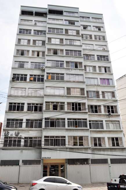 Apartamento com 3 Quartos para Alugar, 100 m² por R$ 600/Mês Rua Henrique Novaes, 150 - Centro, Vitória - ES