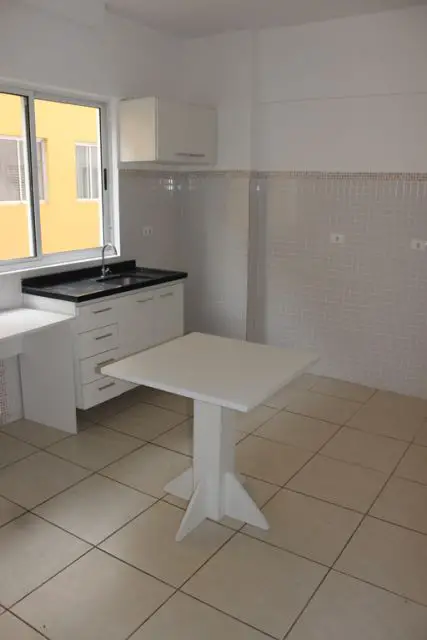Apartamento com 1 Quarto para Alugar por R$ 540/Mês Rua Professor Itamar Orlando Soares - Zona 07, Maringá - PR
