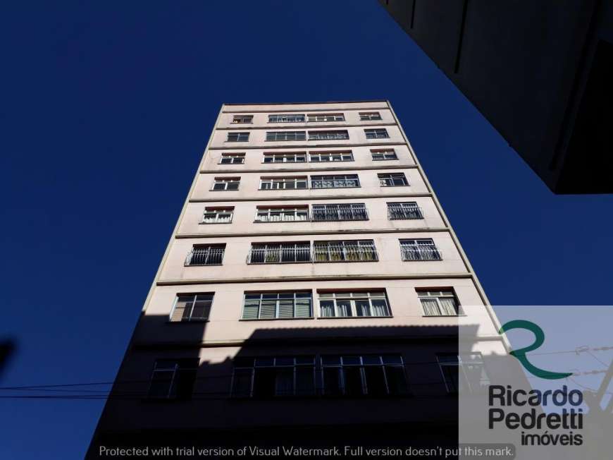 Apartamento com 1 Quarto para Alugar, 60 m² por R$ 700/Mês Rua Dante Laginestra, 63 - Centro, Nova Friburgo - RJ