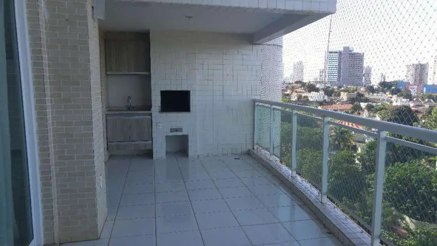 Apartamento com 4 Quartos para Alugar, 215 m² por R$ 5.000/Mês Avenida Antártica - Ribeirão da Ponte, Cuiabá - MT